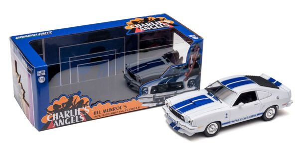 1:18 Charlie’s Angels (1976-1981 TV Series) – 1976 Ford Mustang Cobra II – White with Blue Racing Stripes