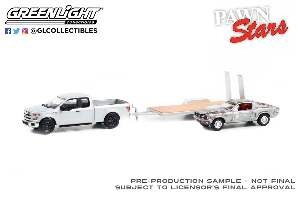 1:64 Hollywood Hitch & Tow Series 10 – Pawn Stars (2009-Current TV Series) – 2015 Ford F-150 with Unrestored 1968 Ford Mustang GT Fastback on Flatbed Trailer